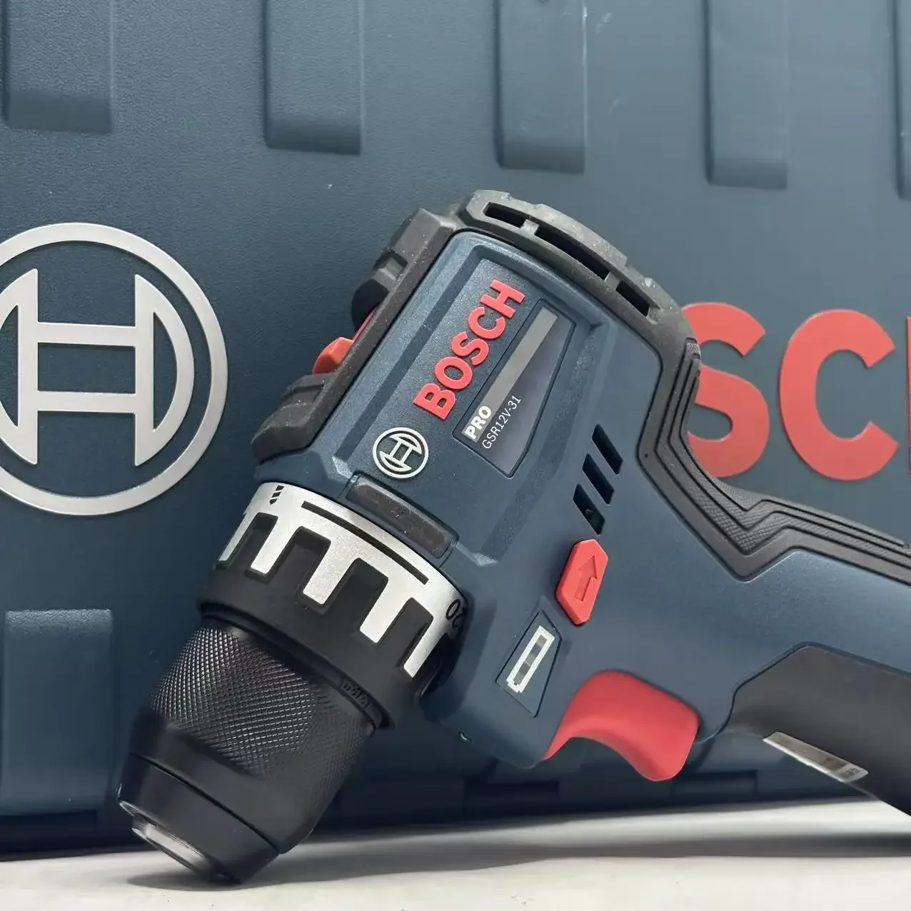 Bosch Professional GSR 12V-31  - огляд і ціна Torque Wrench